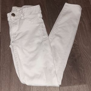 White American Eagle Jeans
